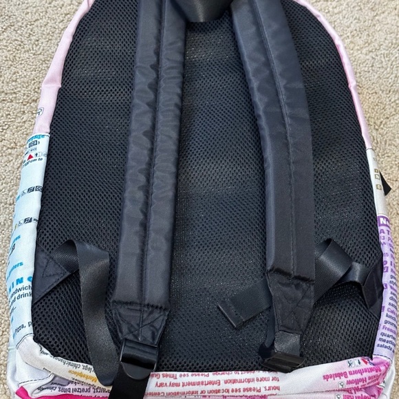 NWOT Disney World Map Backpack - Picture 5 of 6